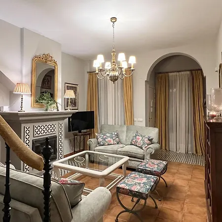 Casa Patio De Los Arcos Holiday home